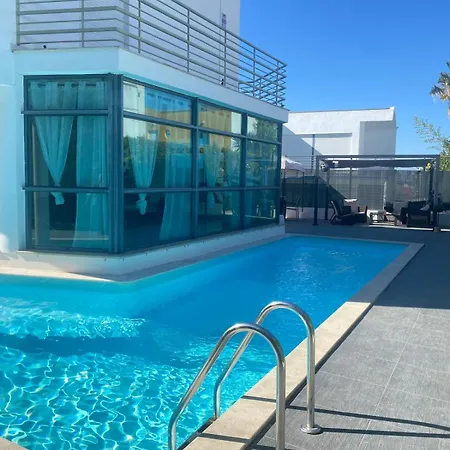 Great V4 Villa With Private Salt Pool Quinta do Anjo Exterior photo